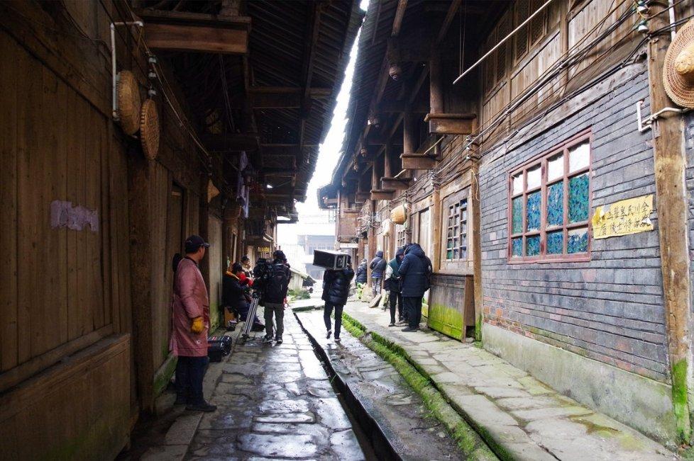 *ST步高:已删除全部失信被执行人信息,解除96个银行账户冻结,84家超市门店重启并恢复正常运营